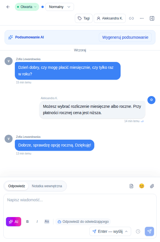 Otwarta rozmowa Convor z polem odpowiedzi i kontekstem odwiedzającego